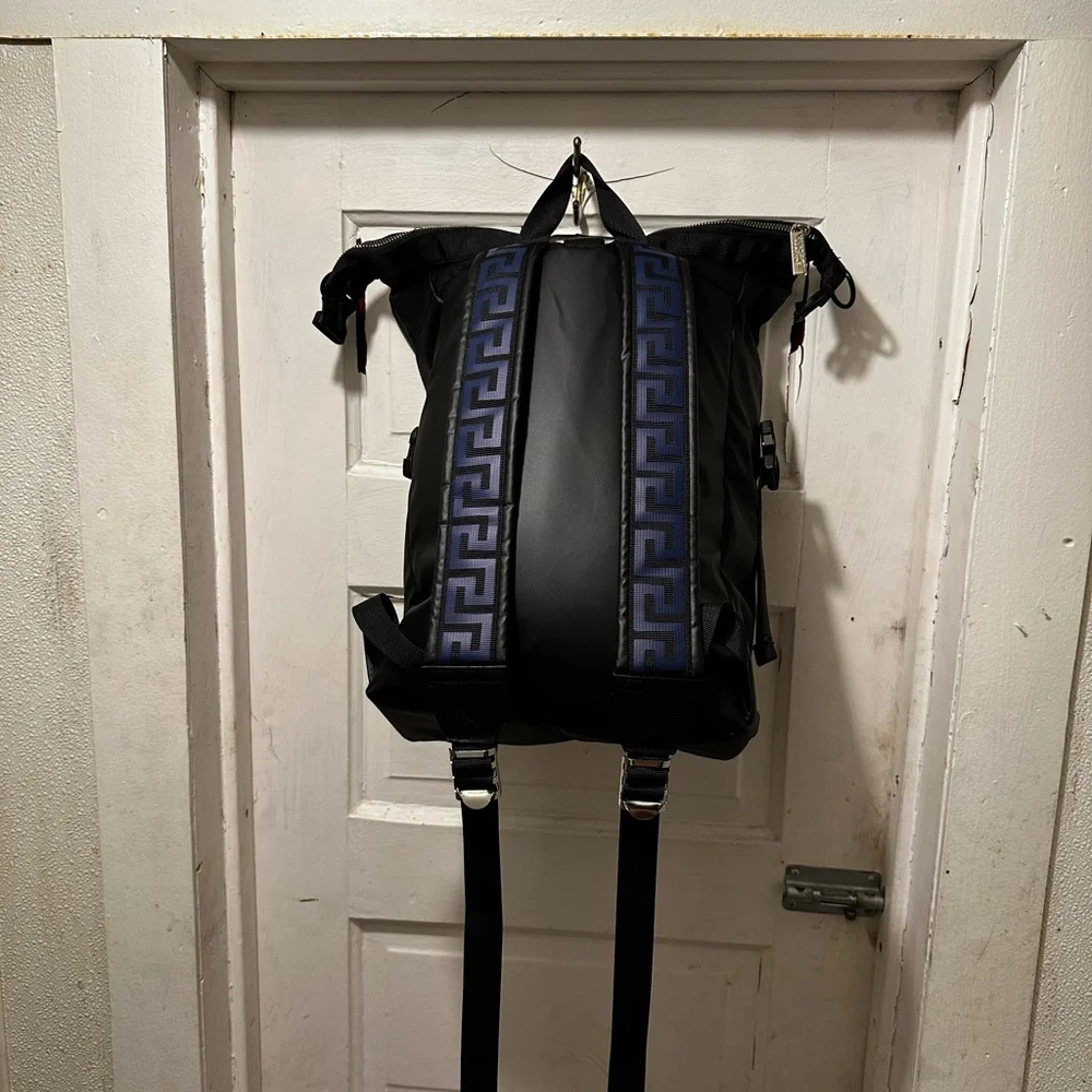 Versace backpack - Picture 2 of 3